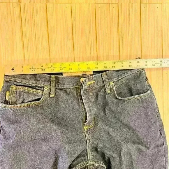 Cabela's Women's 10 Short flannel lined jeans. Straight Leg Denim. Buffalo Red - Picture 9 of 10